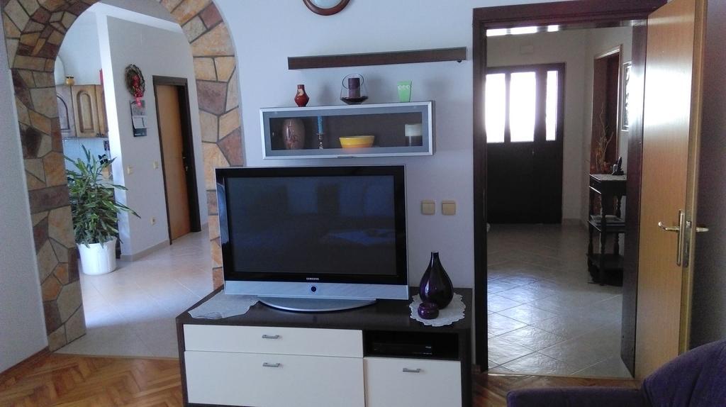 Apartments Mirela Porec Bagian luar foto